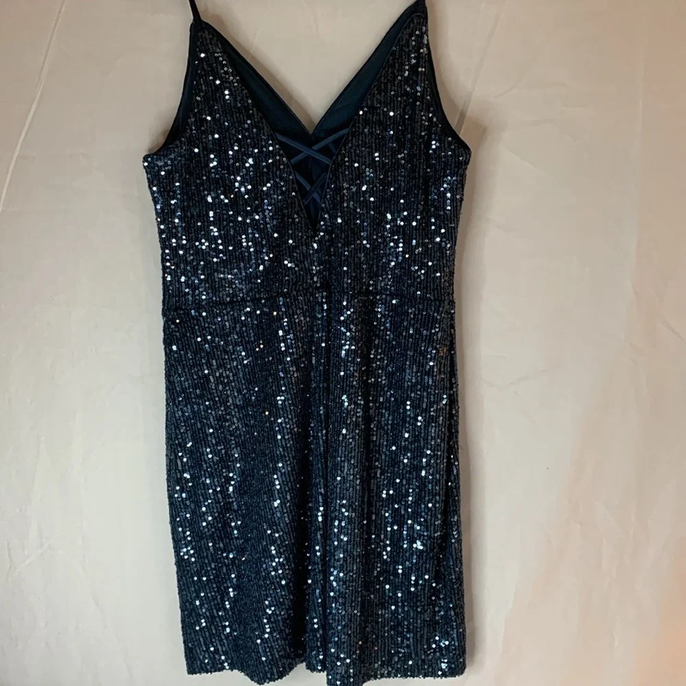 Elegant Navy Sequin Dress - Picture 3 of 10